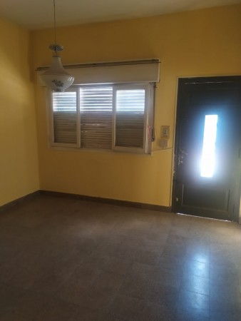 VENDO Casa San Luis 375 a mts. de San Martin
