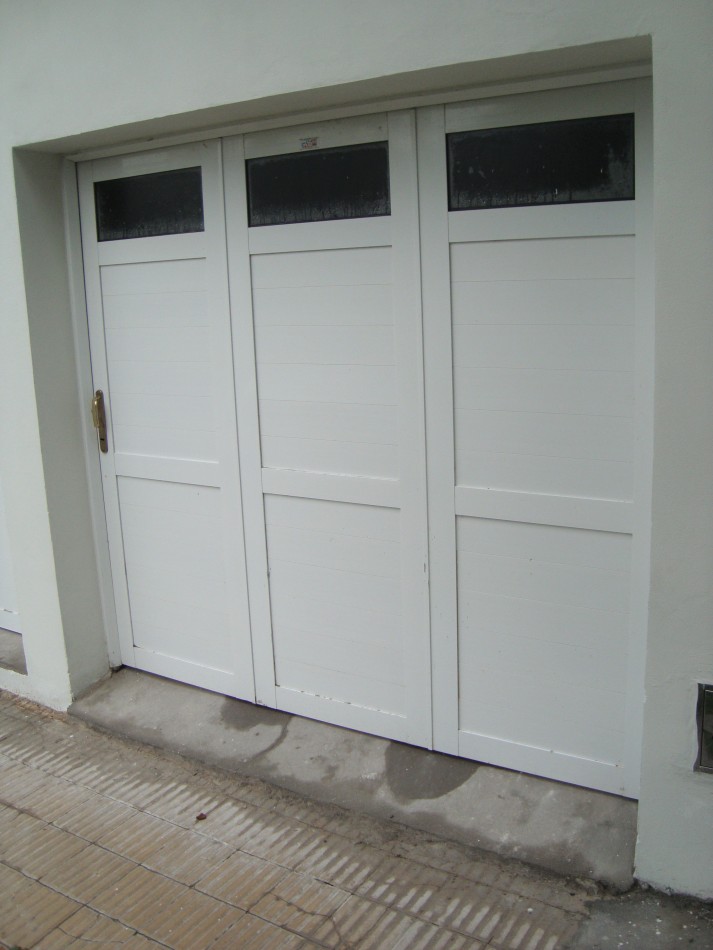 VENDO CASA BELGRANO 2.010